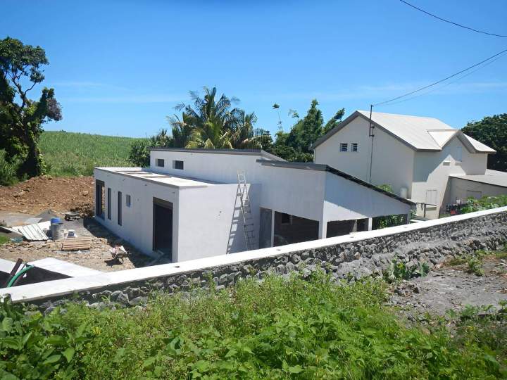 Rénovation de maison en cours La Plaine-des-Palmistes
